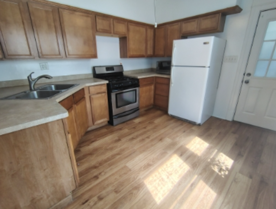 1121 N Church St #1